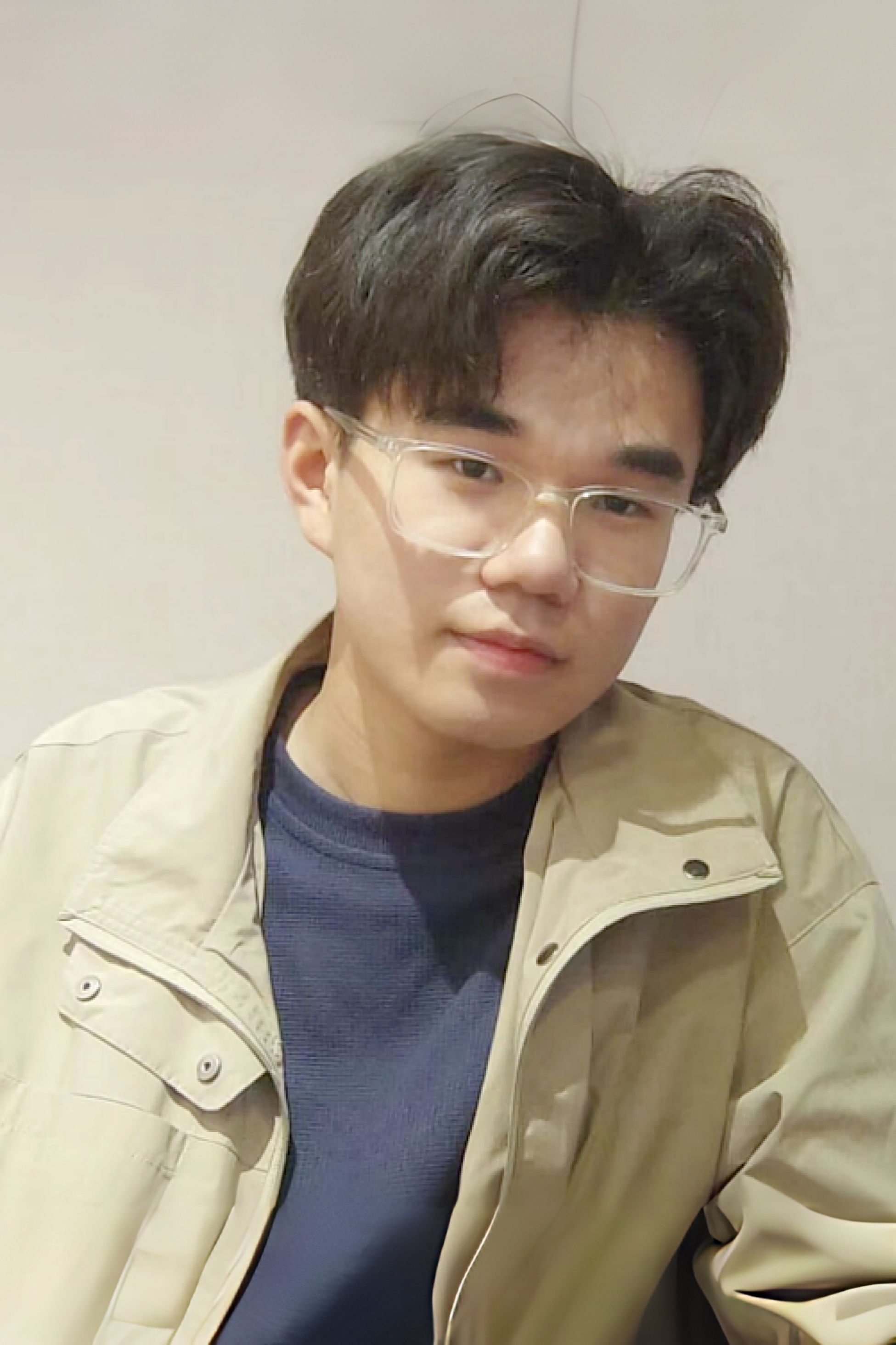 Weizhen Wang(王威震)